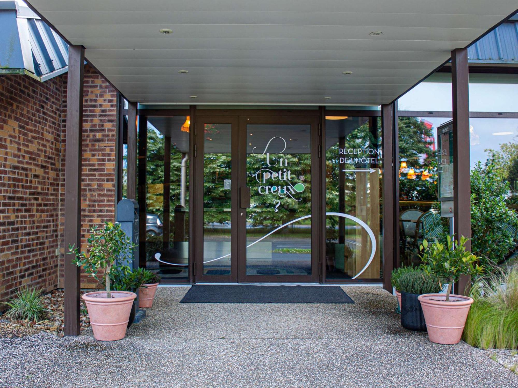 Ibis Amboise Hotel Exterior photo