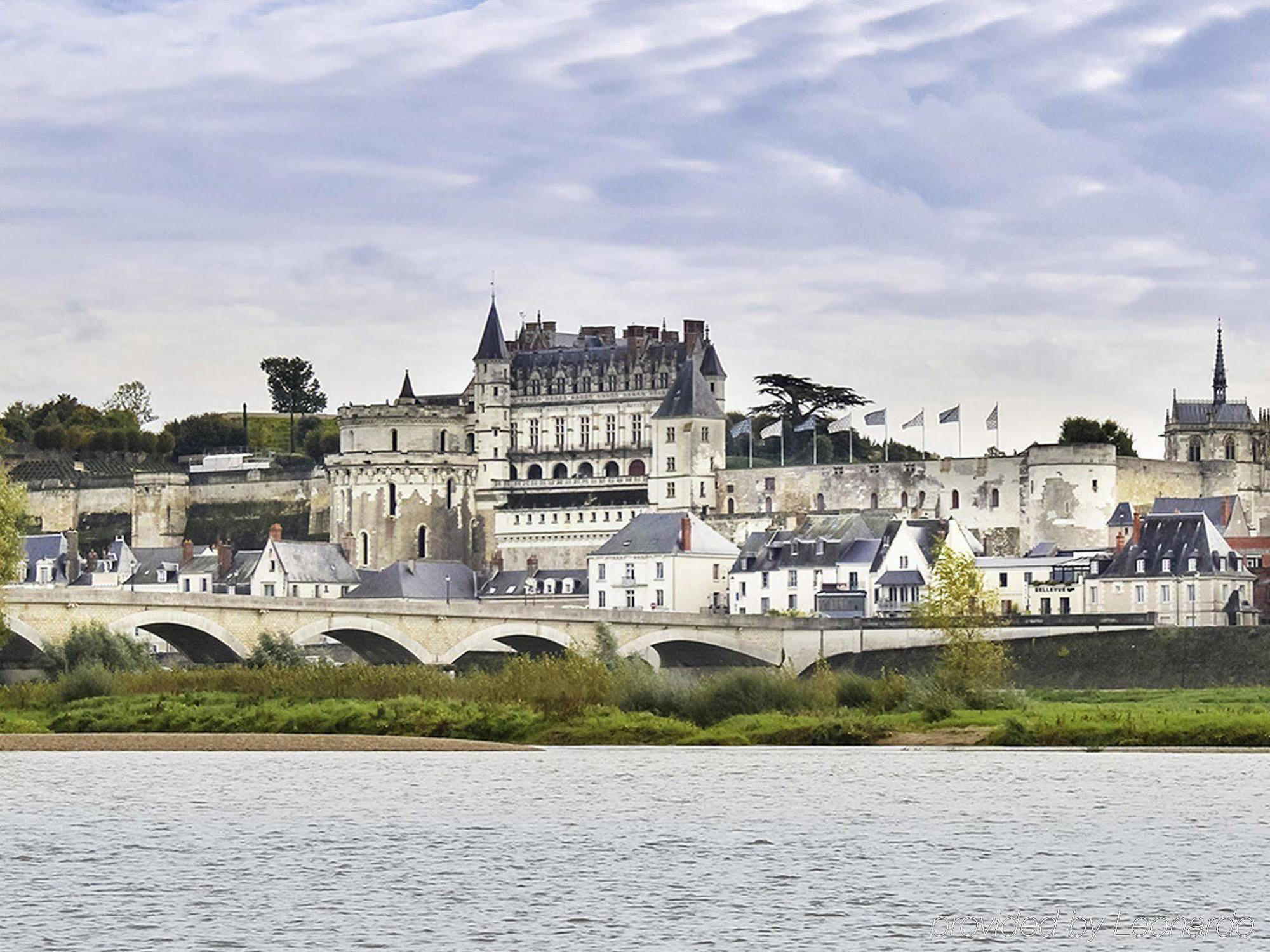 Ibis Amboise Hotel Exterior photo
