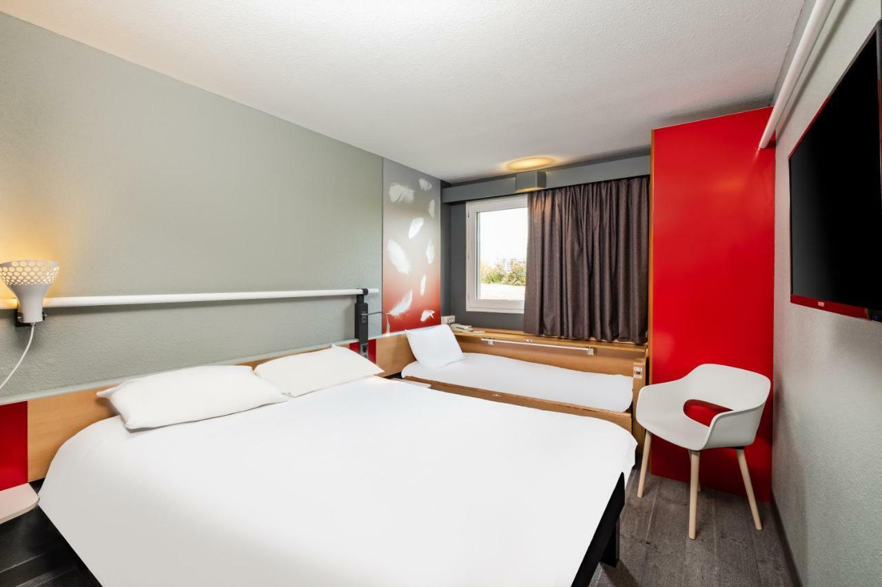 Ibis Amboise Hotel Exterior photo